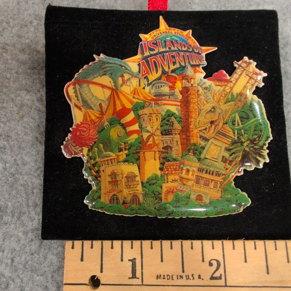 Universal Studios Islands of Adventure Grand Opening 1999 Vintage Lapel Pin - Picture 2 of 4